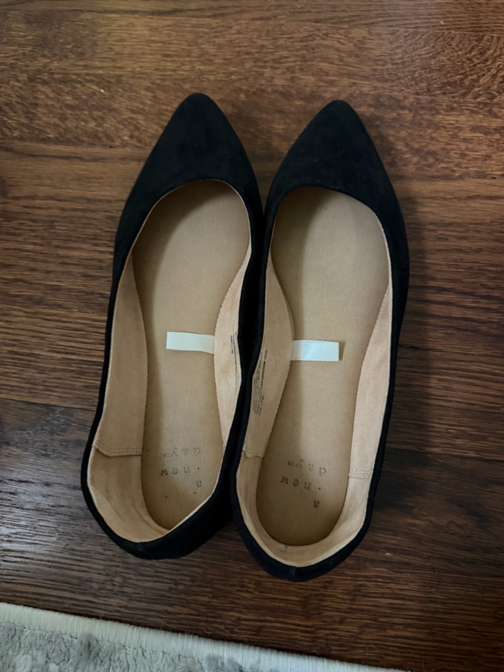 A New Day Black Pointed-Toe Women's Flats